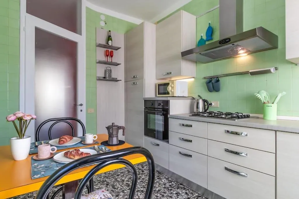 Apartment Vintage@Theriver Treviso